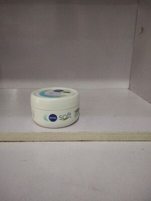 NIVEA SOFT CREAM