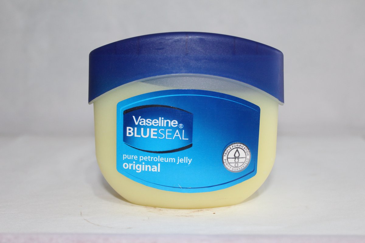 Vaseline Blueseal Pure Petroleum Jelly Original 45