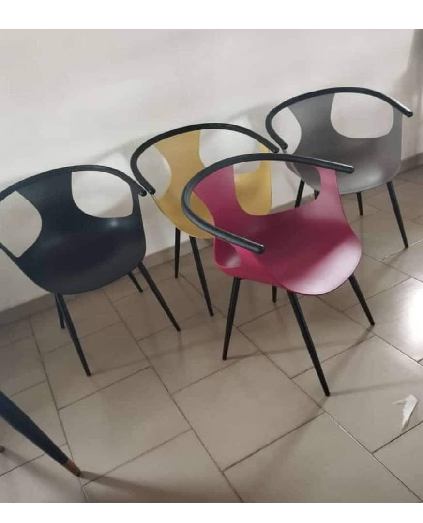 Senator Chair - Modern designer dining/lounge chair