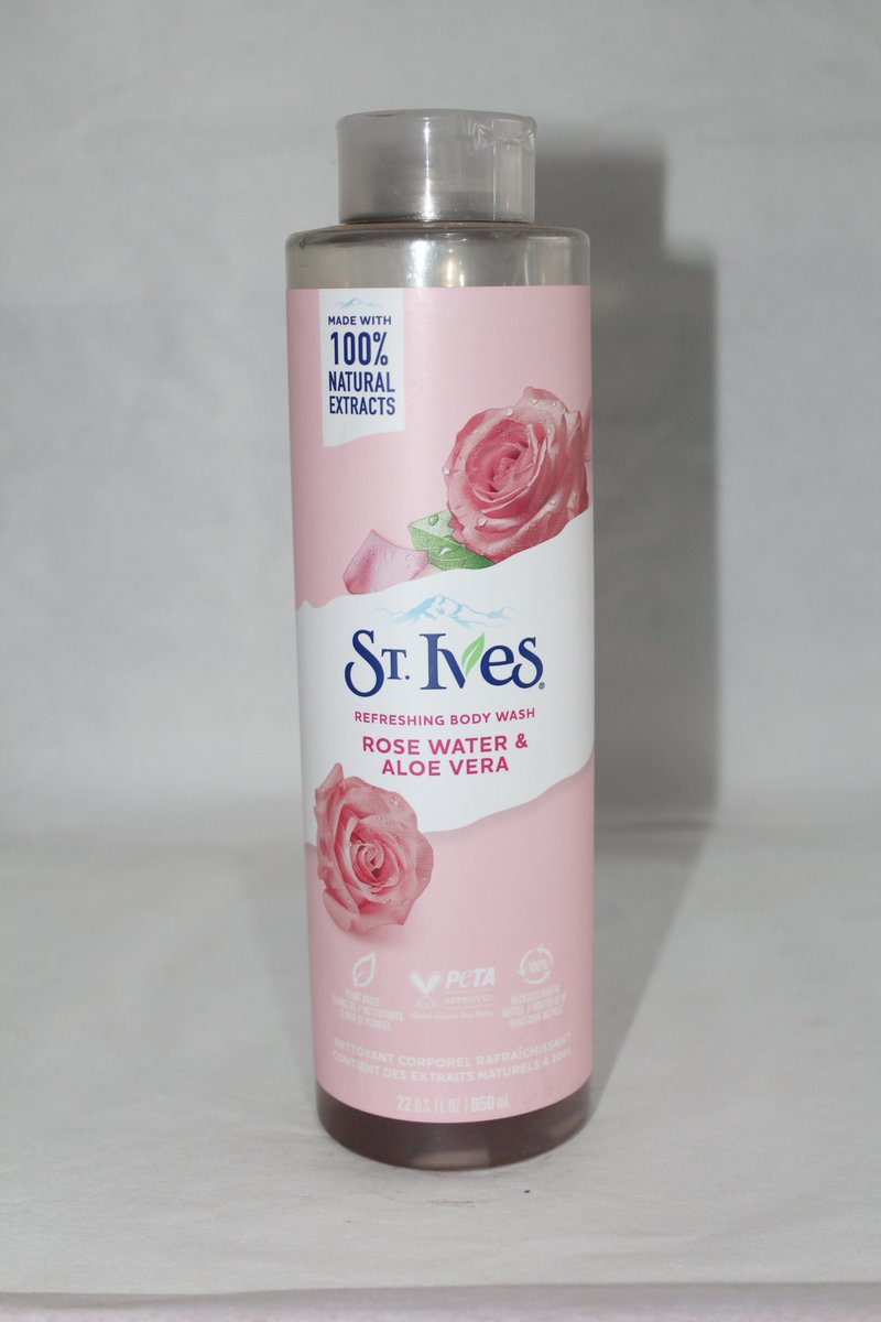 ST IVES Rose Water & Aloe Vera