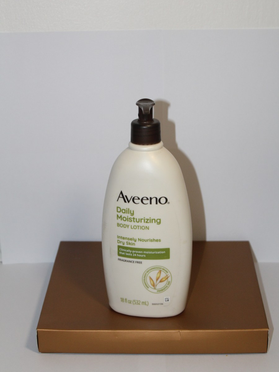Aveeno Daily Moisturizing Body Lotion