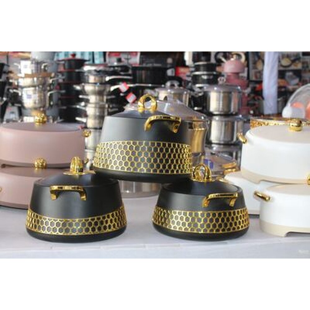 Black and gold honeycomb insulated food warmer set