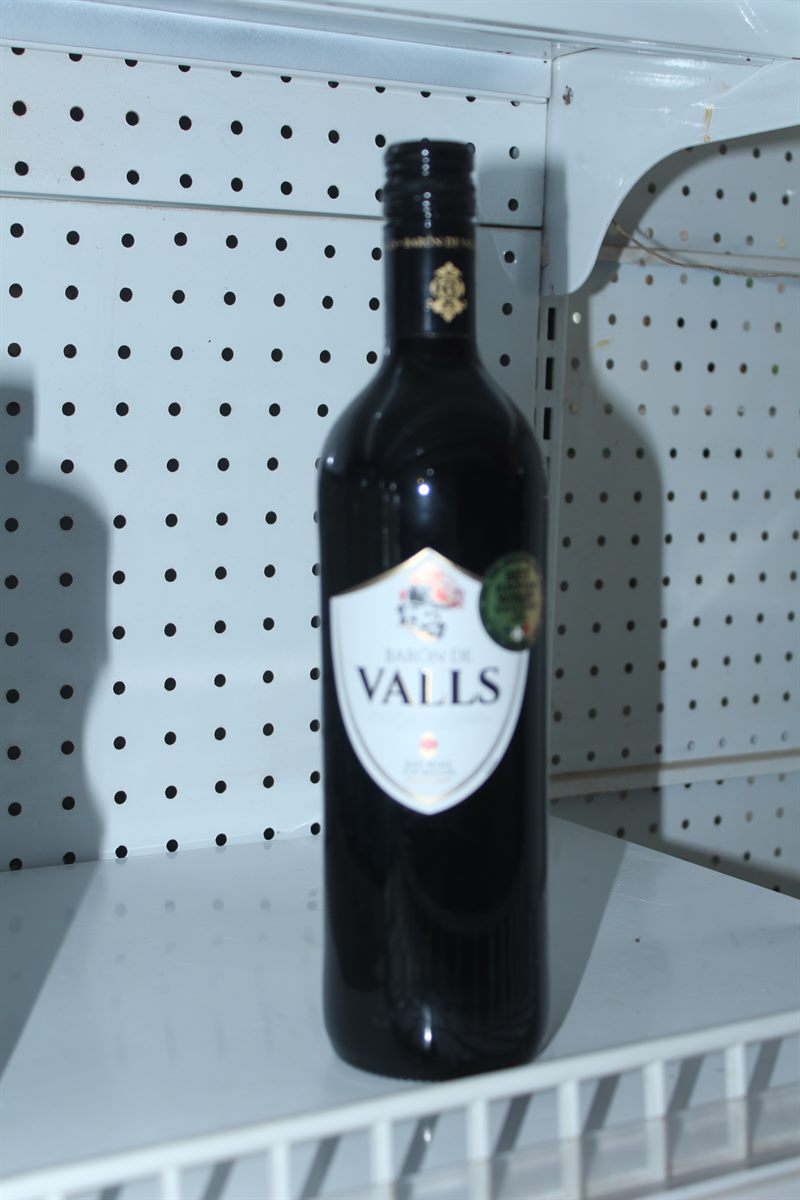 Valls Red Wine