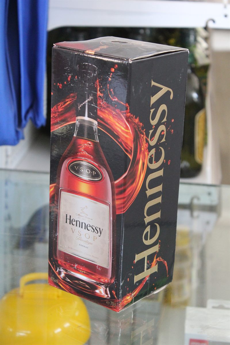 Hennessy VSOP Cognac (Boxed)