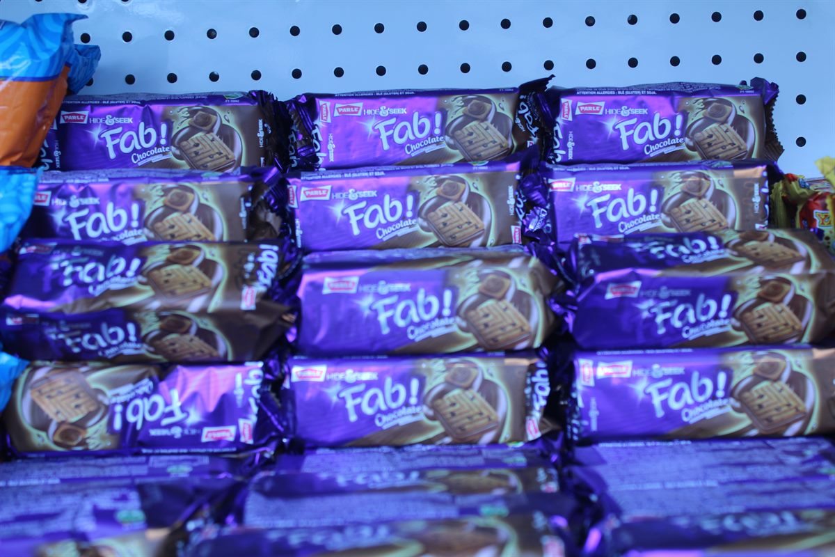 Parle Hide & Seek Fab! Chocolate Biscuits