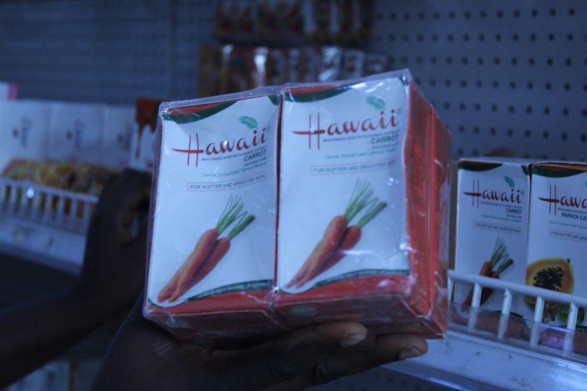 Hawaii Carrot Whitening Soap